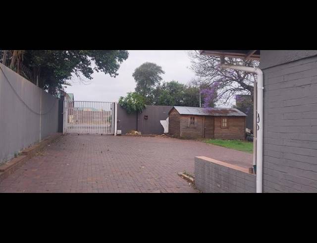 3 BEDROOM HOUSE FOR SALE IN PRIMROSE